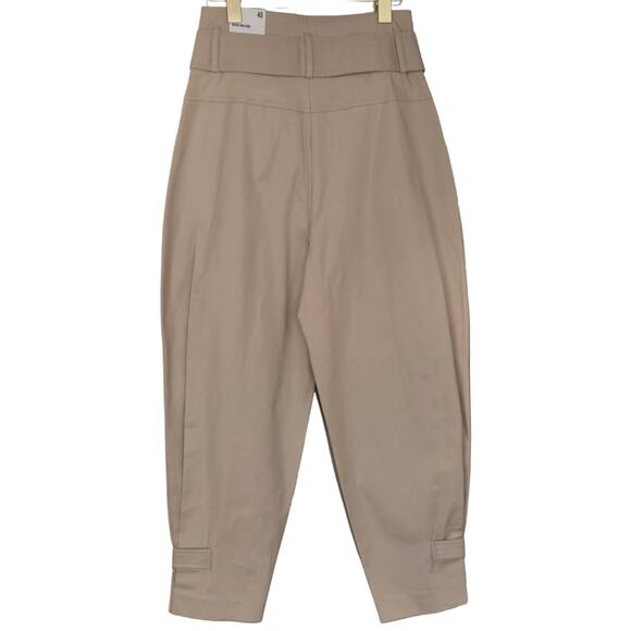 Express NWT Tan Paper Bag Pants Sz. US 4 short - Picture 2 of 7